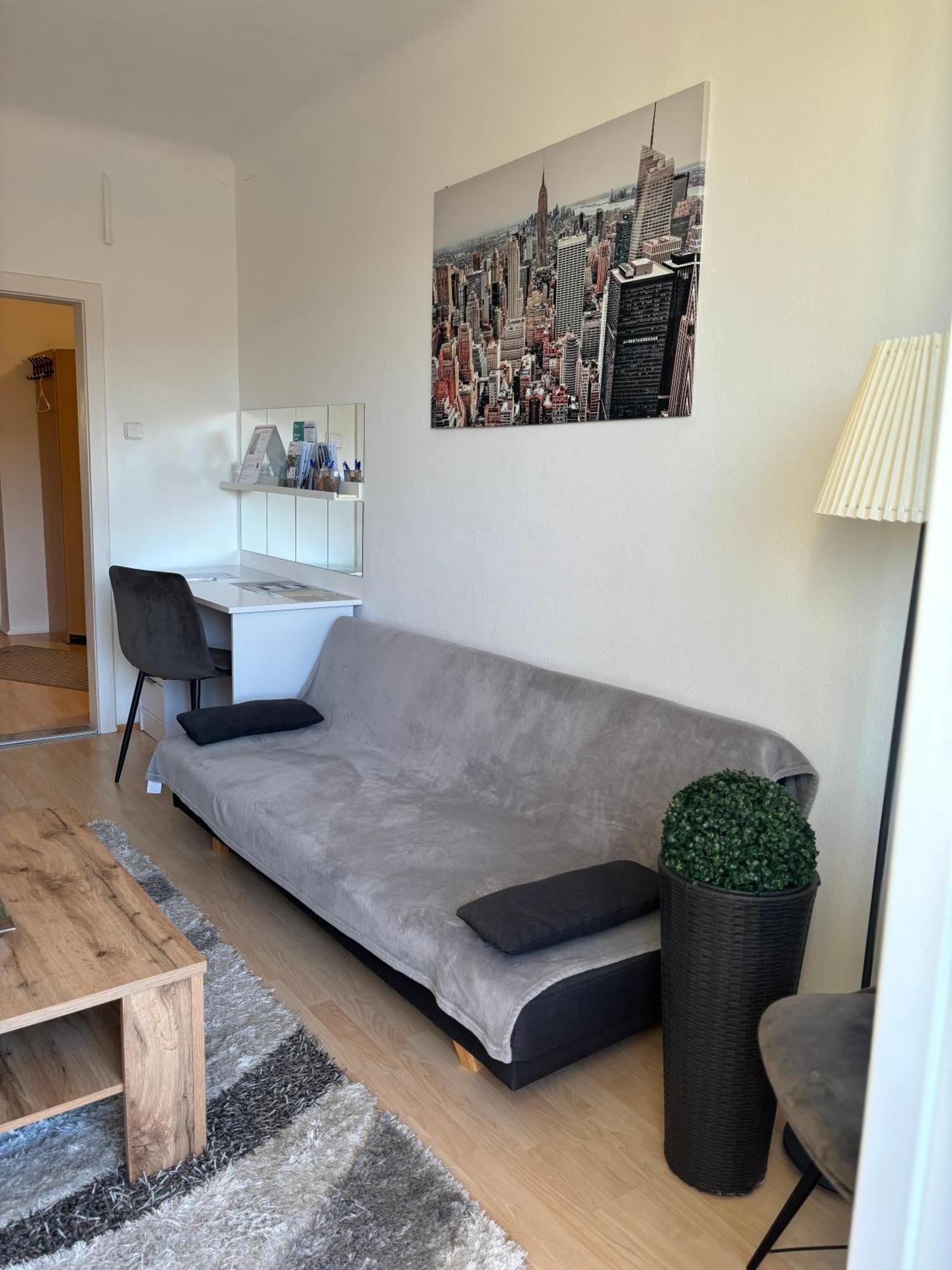 Zum Breyer Bnb City Apartment Баден Экстерьер фото